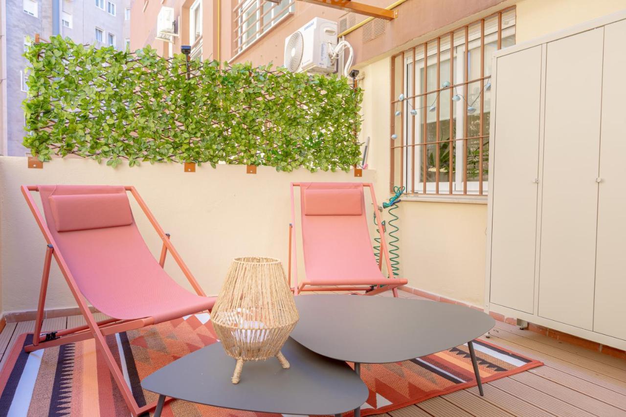 Teatro Suites Malaga Playa Luaran gambar