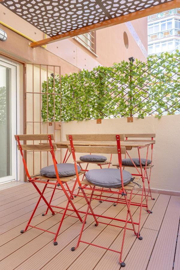 Teatro Suites Malaga Playa Luaran gambar