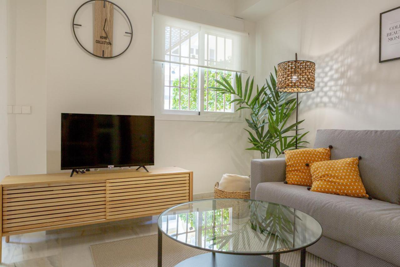 Teatro Suites Malaga Playa Luaran gambar